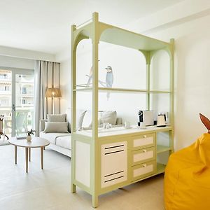 Family Premium Side Sea View